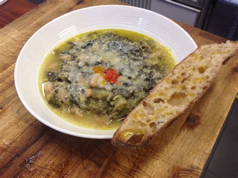 minestrina versace|MINESTRA MARITATA, peasant soup from Calabria.